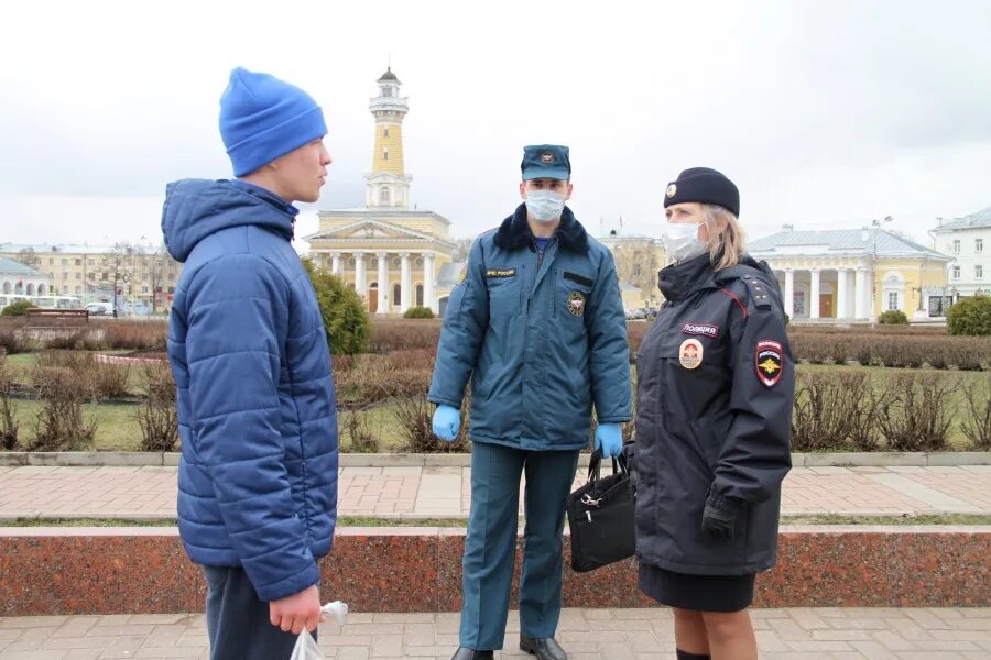 Дежурно-диспетчерская служба ддс. Значки нагрудные военторг. Мвд кострома дежурная часть. Еддс мчс. Дежурный по городу кострома.