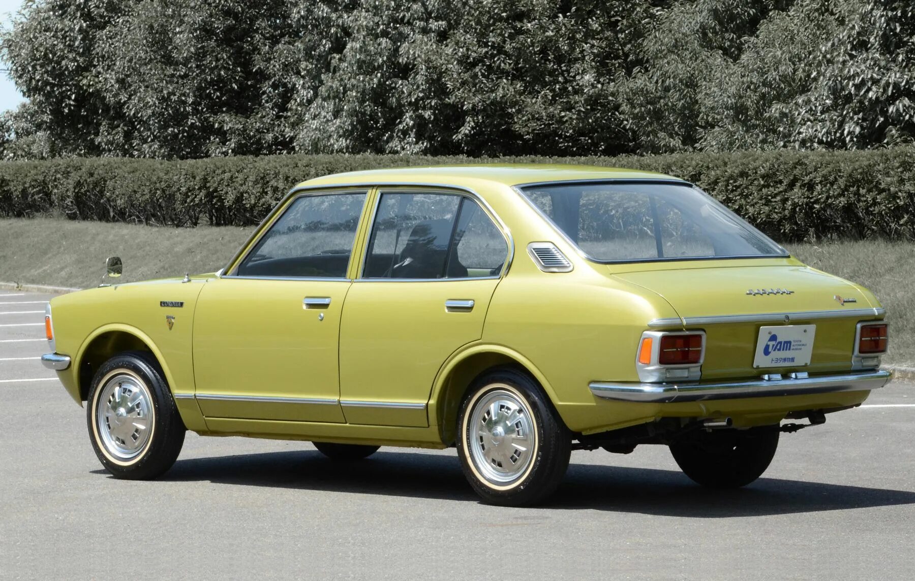 Королла 2 поколение. Toyota Corolla 1970. Тойота Королла 1970. Toyota Corolla 1974. Toyota Corolla 1970 седан.