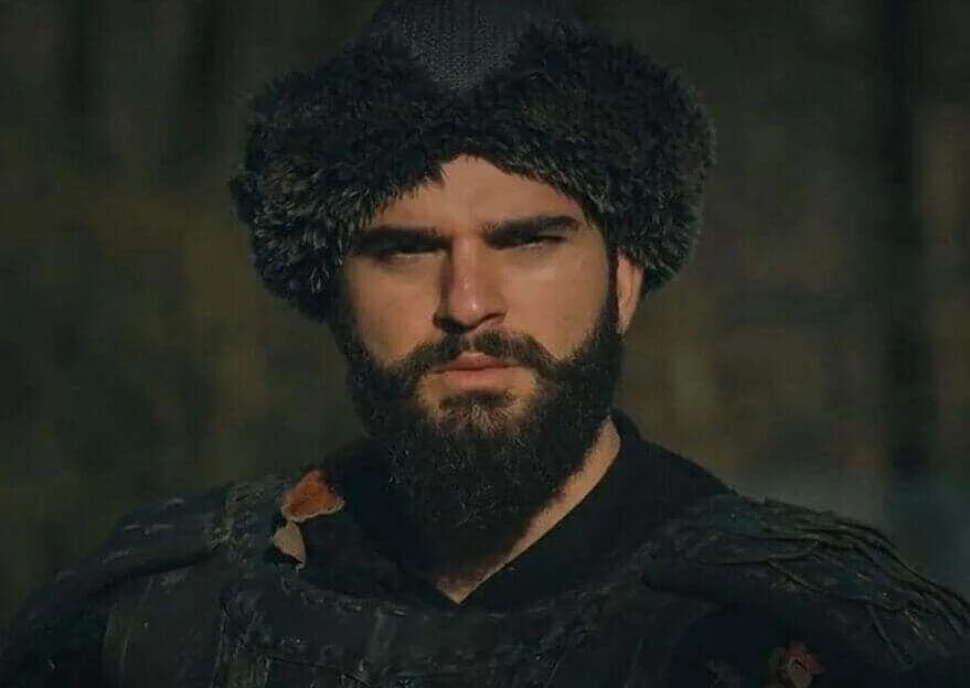 арда анарат воскресший эртугрул. титус эртугрул. энгин алтан актер. воскресный эртугрул 141. восрещий эртругул.