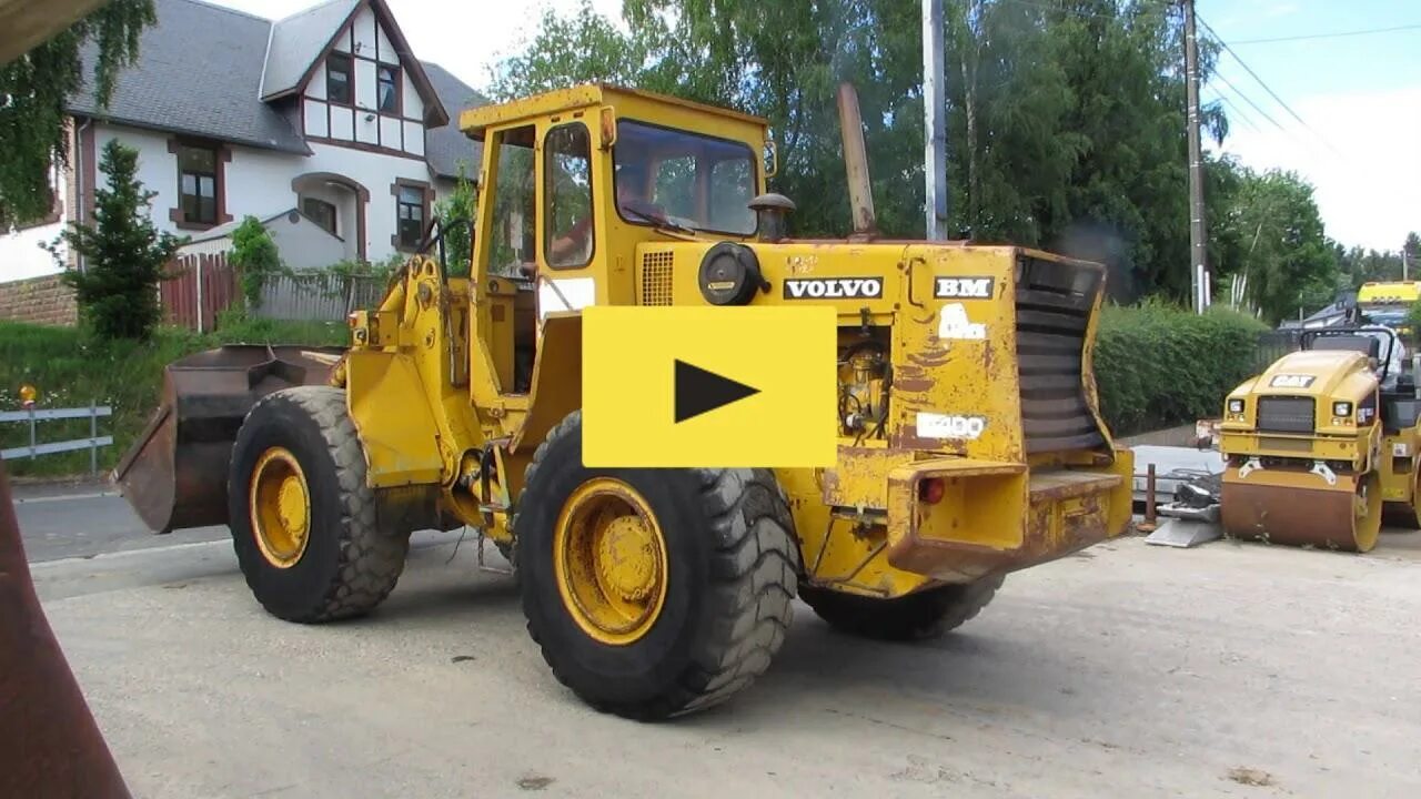 Трактор volvo bm. Вольво бм 700 трактор. Вольво бм600. Volvo bm-700 трактор. Volvo bm.