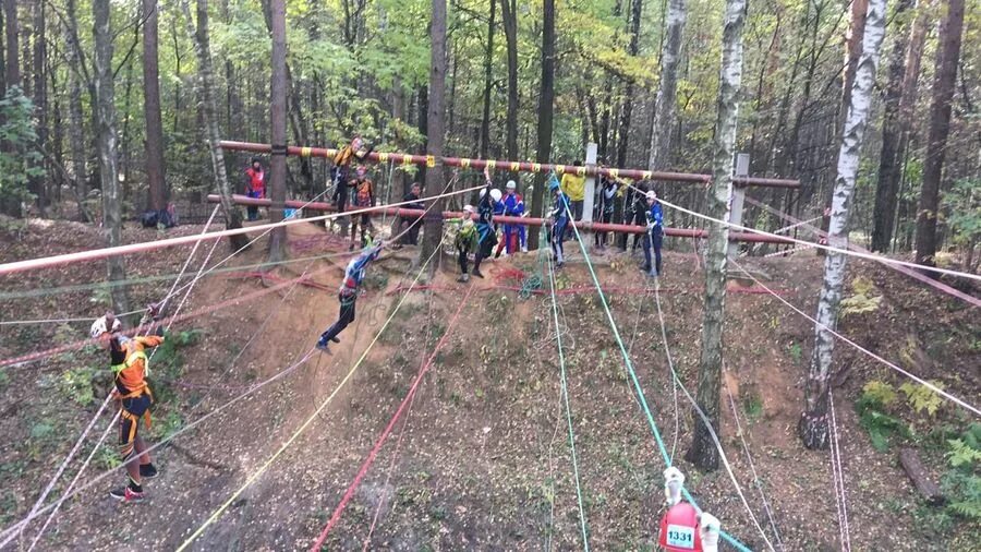 Судьи по спортивному туризму. Судьи по спортивному туризму. Туризм соревнования. Форма для спортивного туризма. Спортивный туризм пешеходные дистанции.