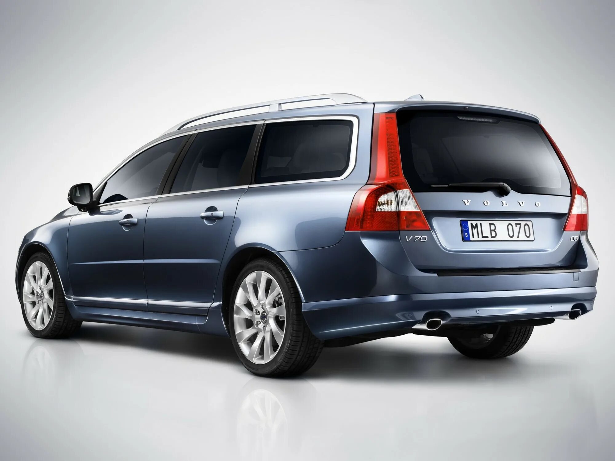 Универсал д. Вольво v70 универсал новая. вольво v70 универсал 2013. volvo v70 d5. volvo v70 2012.