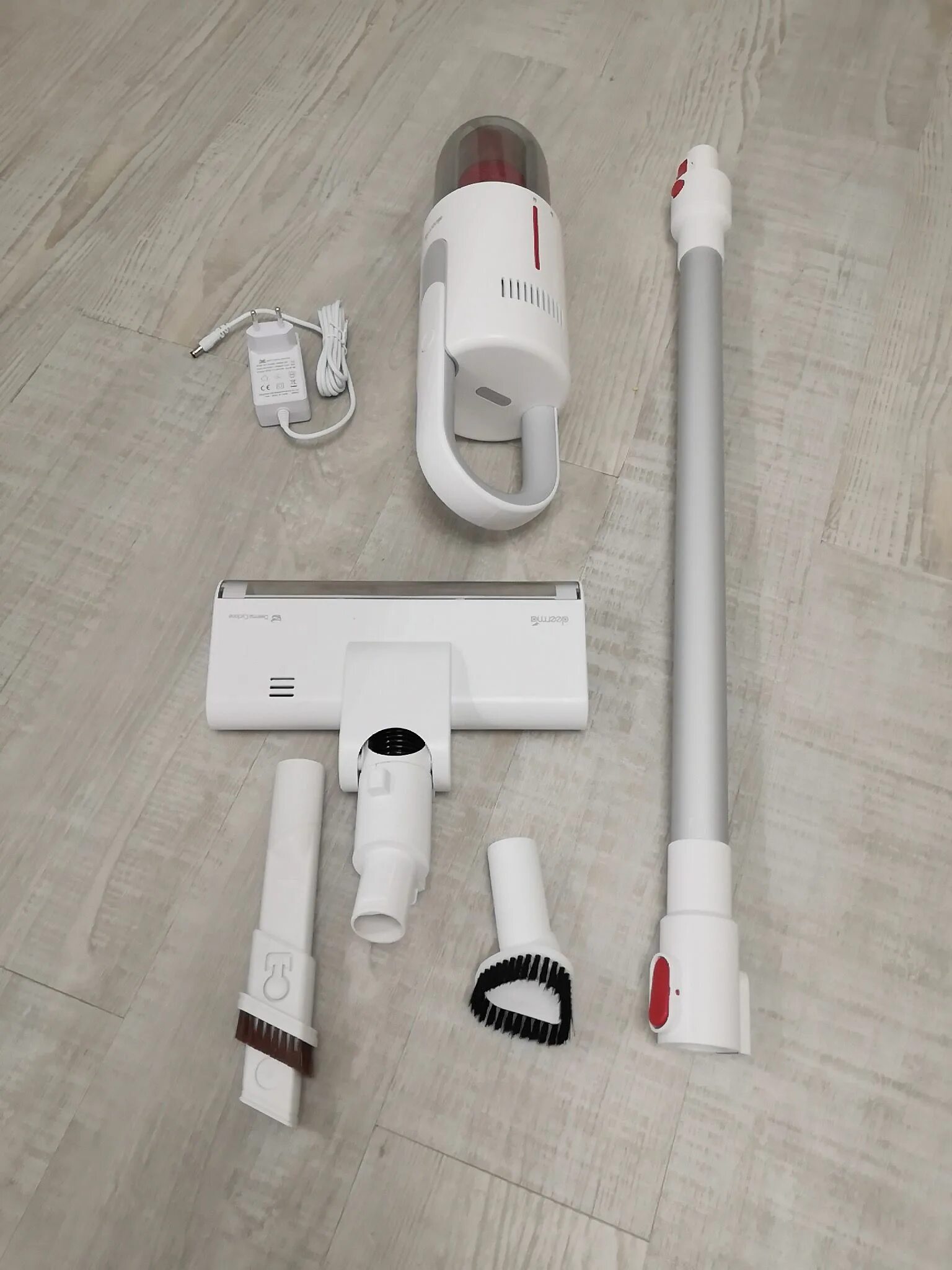 Пылесос deerma vc20. Пылесос deerma vc20. Deerma vc20 cordless vacuum cleaner. Беспроводной пылесос xiaomi deerma vc20 plus. Пылесос xiaomi deerma vc20.