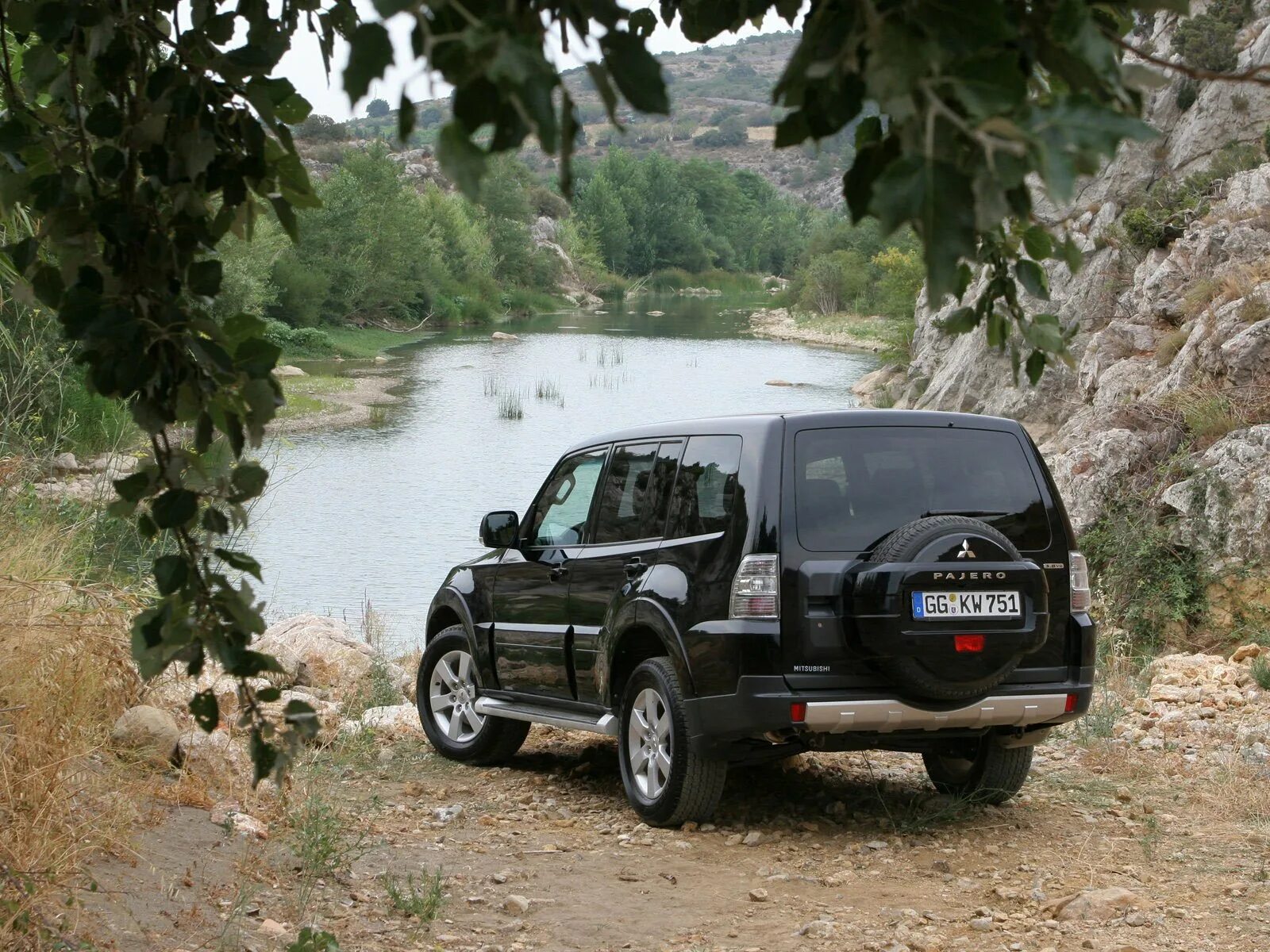 Купить машину паджеро. Mitsubishi Pajero Mitsubishi Pajero. Митсубиси Паджеро 4. Мицубиси Паджеро 6. Mitsubishi Pajero 5.