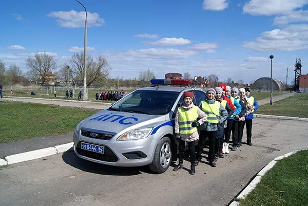 ЮИД И ГИБДД. Фотографии инспекторов ГАИ города Рязани. Конкурс команд юид