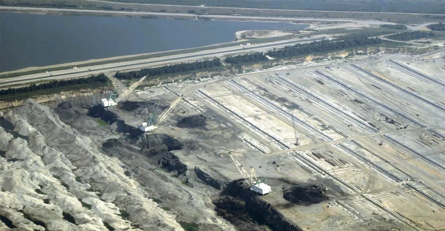 Фосфориты марокко. Ванадаты минералы. Науру фосфориты. Фосфорит марокко. Марокко полезные ископаемые фосфориты.