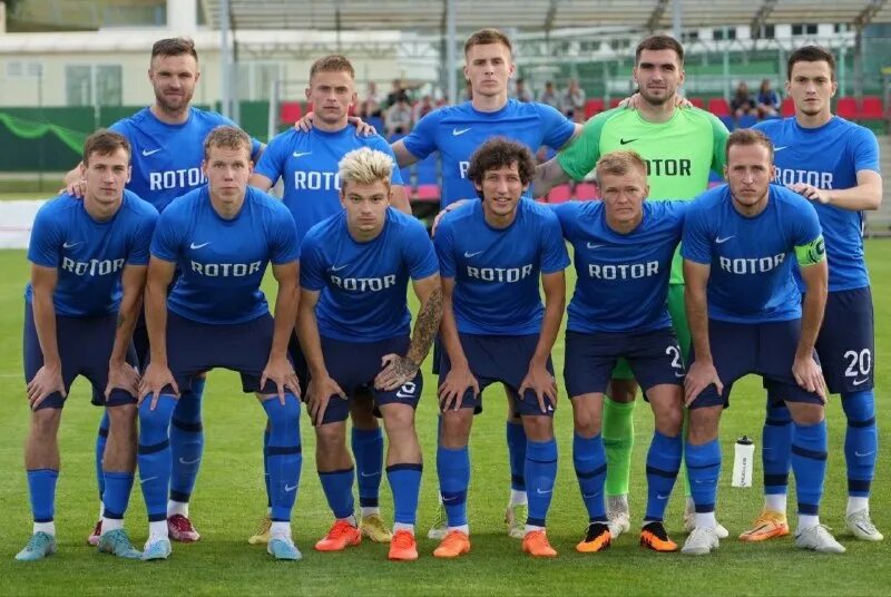 эмблема фк ротор волгоград. команда ротор волгоград. ротор волгоград 2000х. ротор волгоград эмблема. команда ротор волгоград.