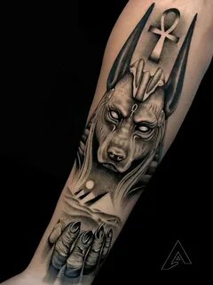 Желіде леггинстер бейнеленген порно видеолар