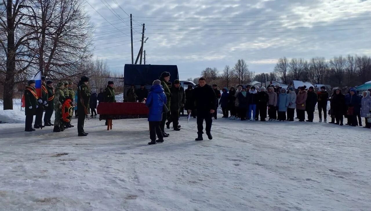 Сколько кировских погибло на украине. Погребальная служба Учхоз Ульяновская область.