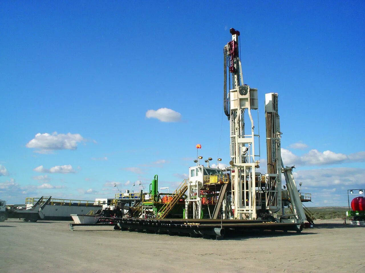 МБУ Drillmec АРС-225. Буровой станок ml-60 а drilling Rig. Буровые установки Drillmec. АРС 225 Drillmec. Буровые сша