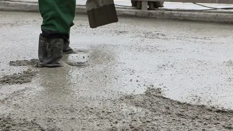 Заливают ли бетон в дождь