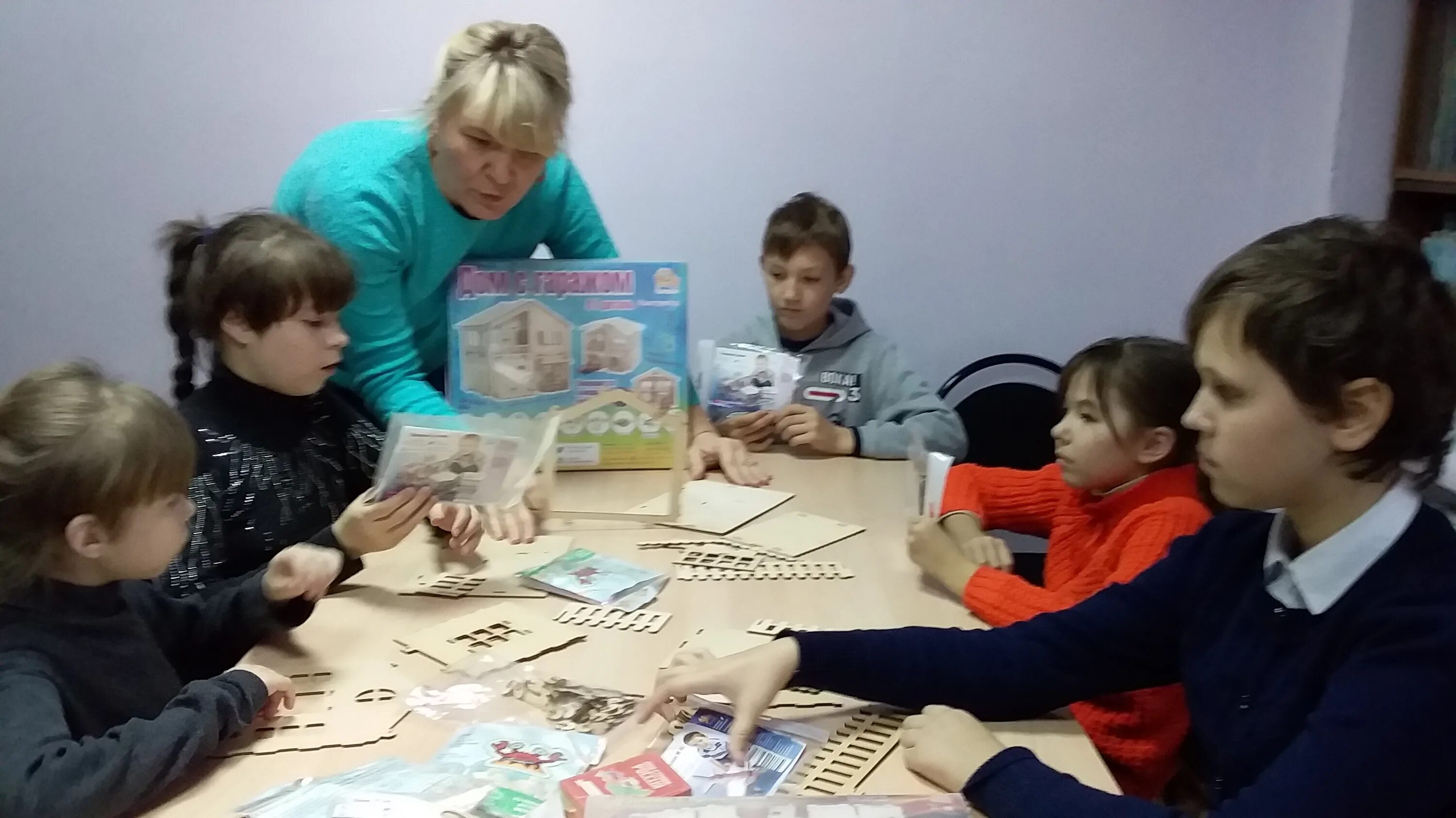 Дом интернат 4 павловск. 28 интернат дди. Дди 28 талдомская. Сайт дди 4. Петровск-забайкальский детский дом-интернат для умственно.