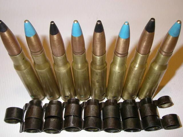 Калибр 50 BMG. Патрон 50мм БМГ. Калибр 12.7 99. Калибр 50 BMG бронебойный. Гильза 50 мм