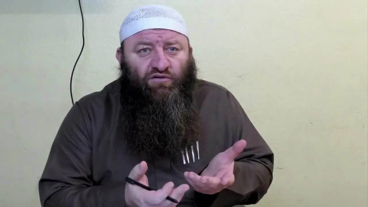 Абу амир. Абдуллах абу амир. абдулла абу амир.