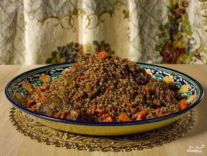 Плов в казане из гречки