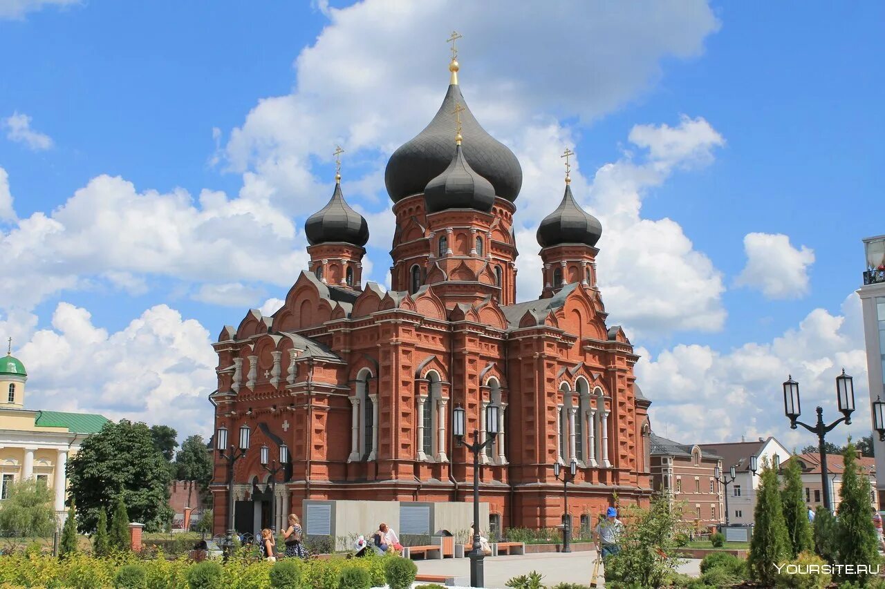 Культурные центры тулы. Тула (город). Город Тула достопримечательности города. Тула ул Ленина храм. Города России Тула.