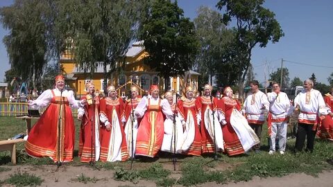 День сарафанов