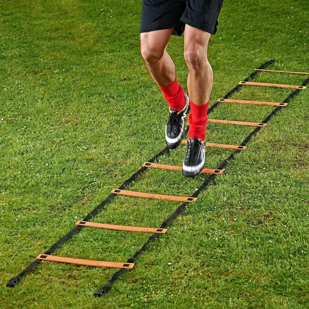 Лестный. Футбольный тренажёр Speed+Agility quickplay.. Координационная лестница Паевская. Лестница Yakimasport координационная. Лесенка KIPSTA.