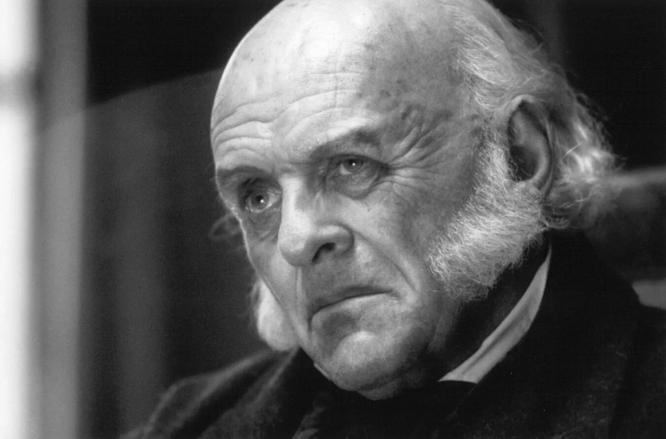 костюмер хопкинс. одна жизнь хопкинс. энтони хопкинс дворецкий.