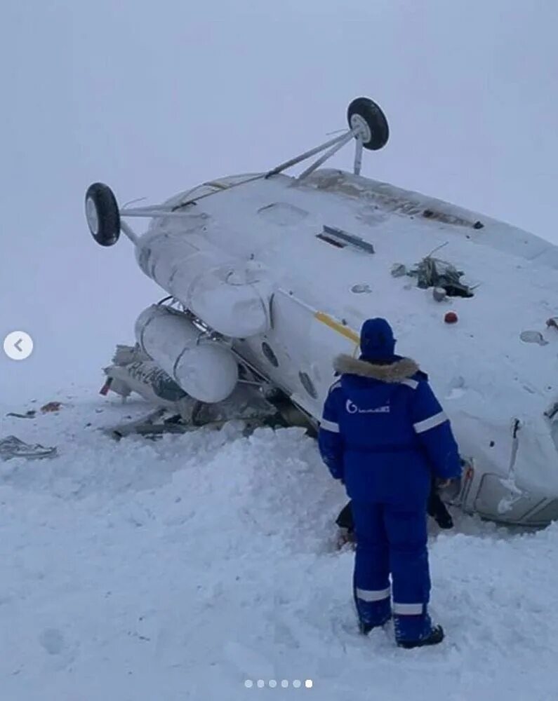 Вертолет разбился в магаданской области. Вертолет ми8 Ямал авария. Вертолет ми 8 Ямал. Бортмеханик ми-8. Ми 6 вертолет ЮТЭЙР.