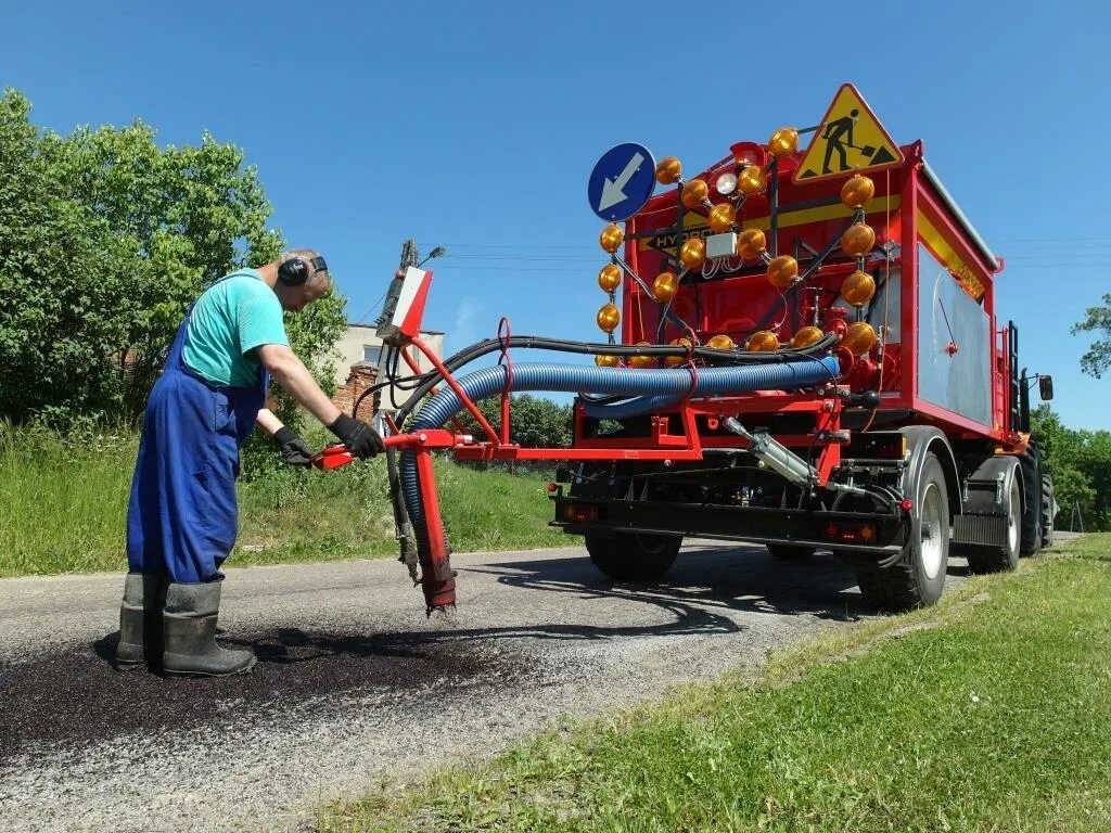 5000 па. HYDROG Patcher pa-5000. Дорожный ремонтер HYDROG Patcher pa 5000. РМ-310 машина для ямочного ремонта. Патчер для ямочного ремонта прицепной.
