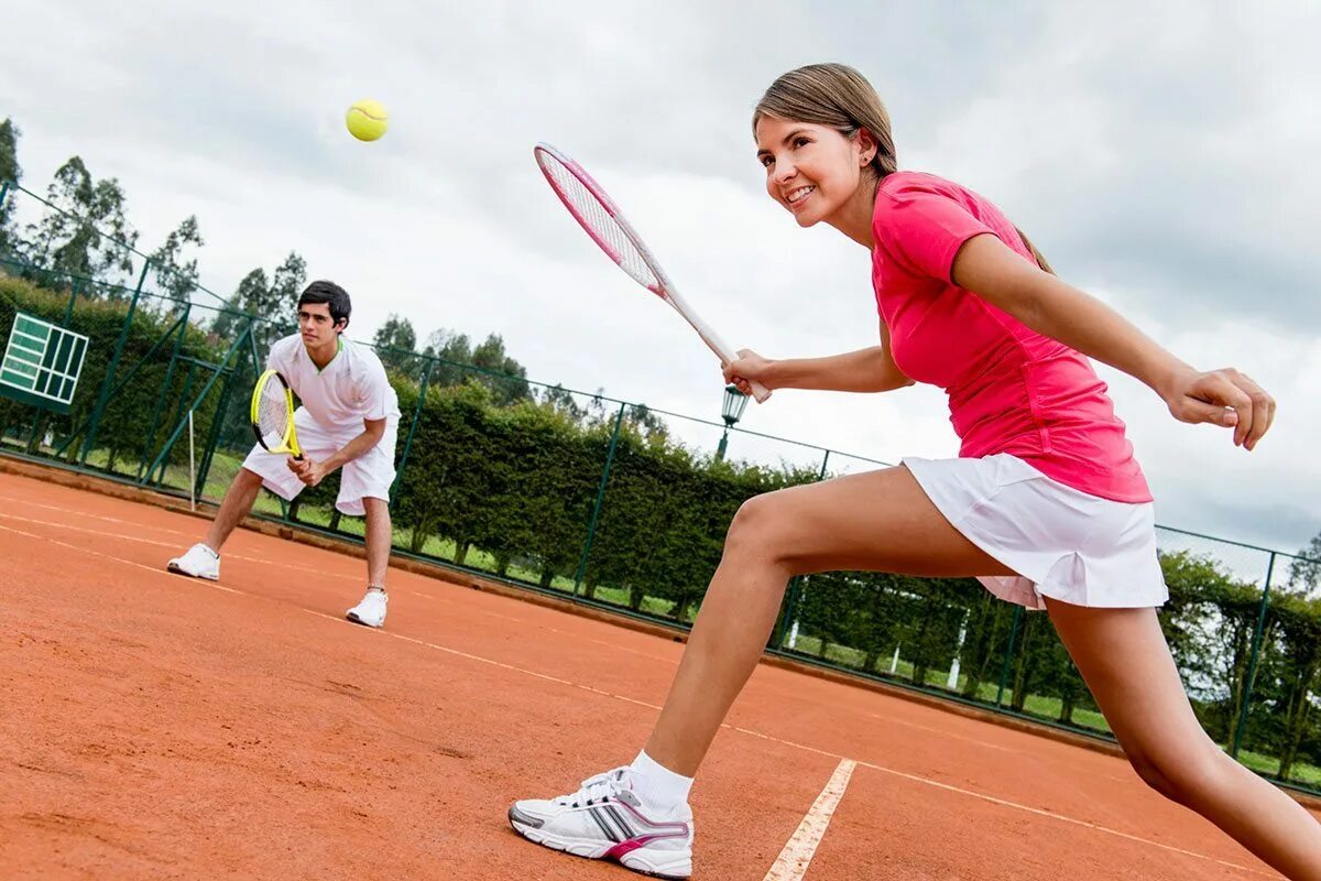 Banning sports. Теннис. Большой теннис. Игра в теннис. Вид спорта теннис.