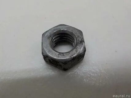 Гайка выпускного коллектора