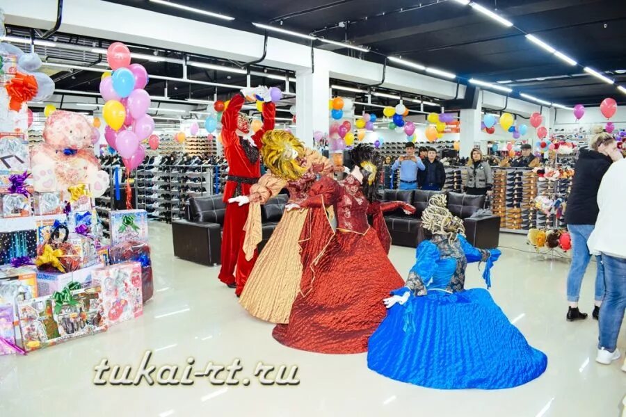 новый магазин одежды в рославле. планета каменск уральский. планета магазин в махачкале. планета магазин в махачкале. планета одежды махачкала.