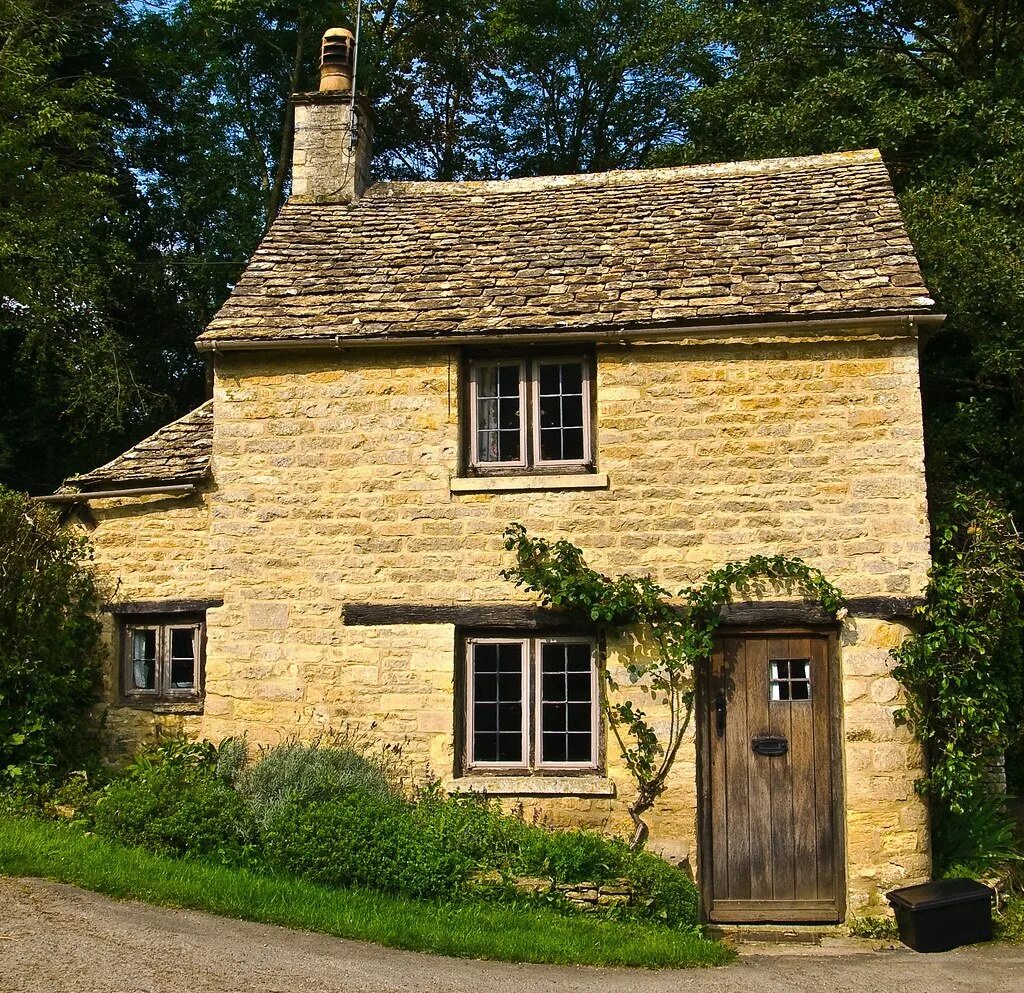 Village 60. Глостершир Англия. Бибери (Bibury), Глостершир. Англия сельский дом 19. Глостершир Пудли.