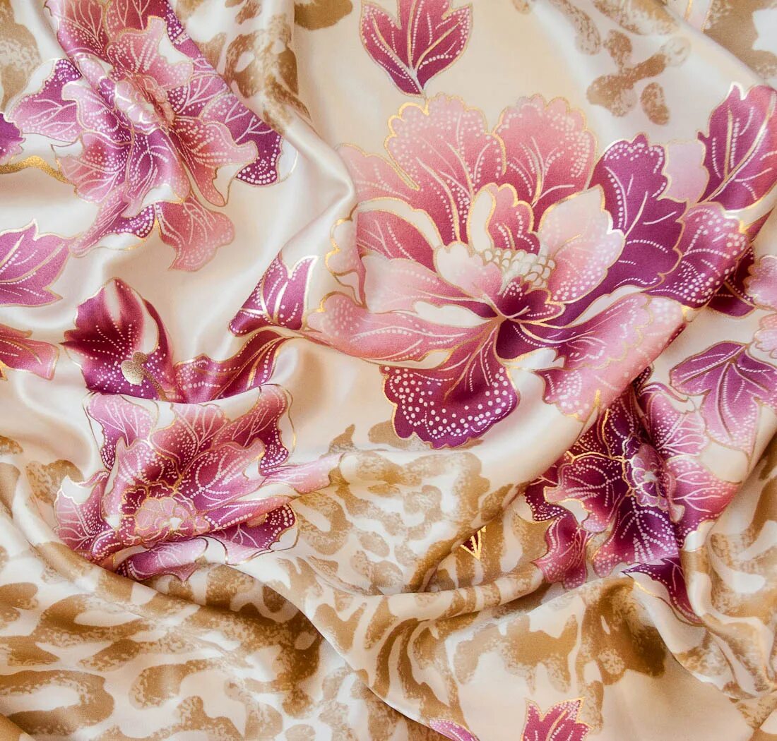 Валентино платки твил. Магазин тканей тиссура. Эксклюзивные ткани. Ткани эксклюзив. Шелк филькупе.