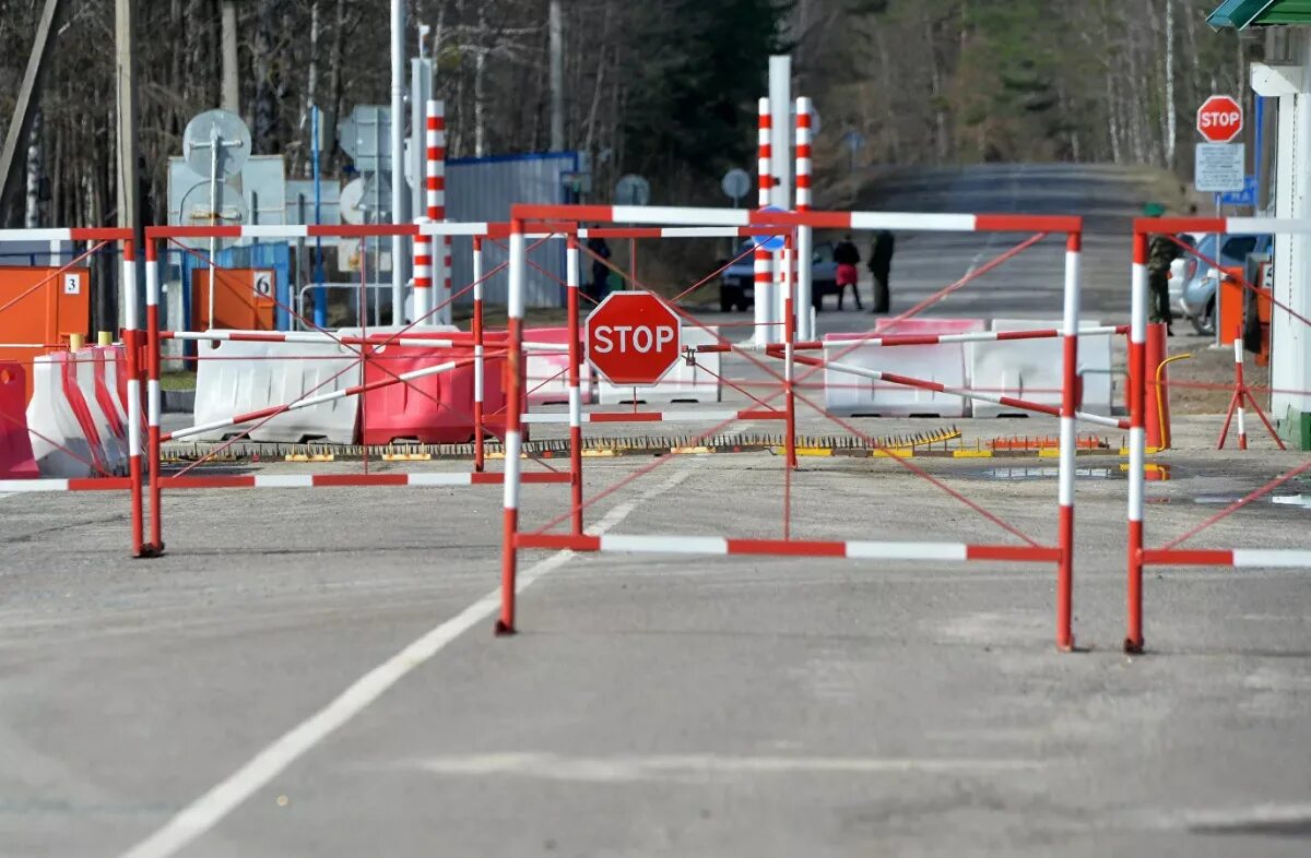 Граница закрывается. Граница. Кпп в крыму. Ограничение въезда. Граница закрывается.