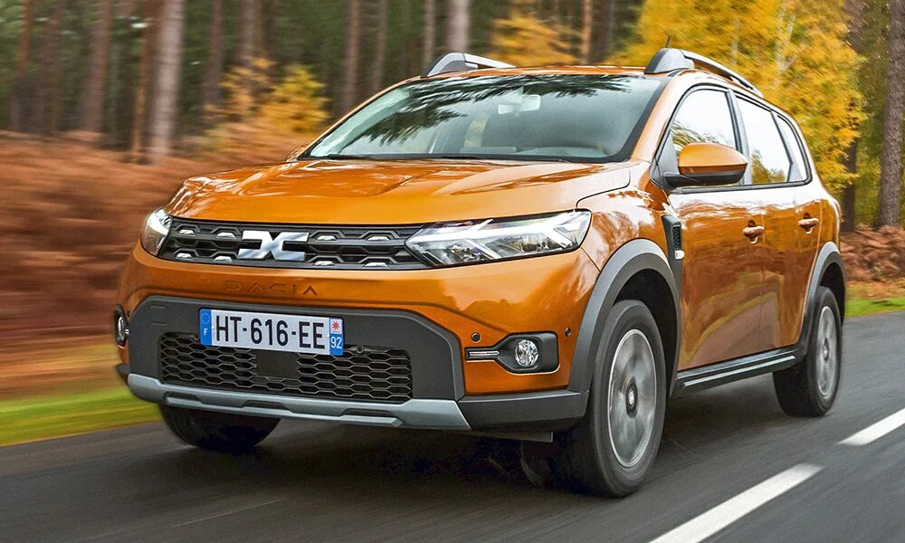 Новый дастер 2024 года. Новый Рено Дастер 2022. Новый Dacia Duster 2023. Renault Duster 2024. Новый Renault Duster 2024.