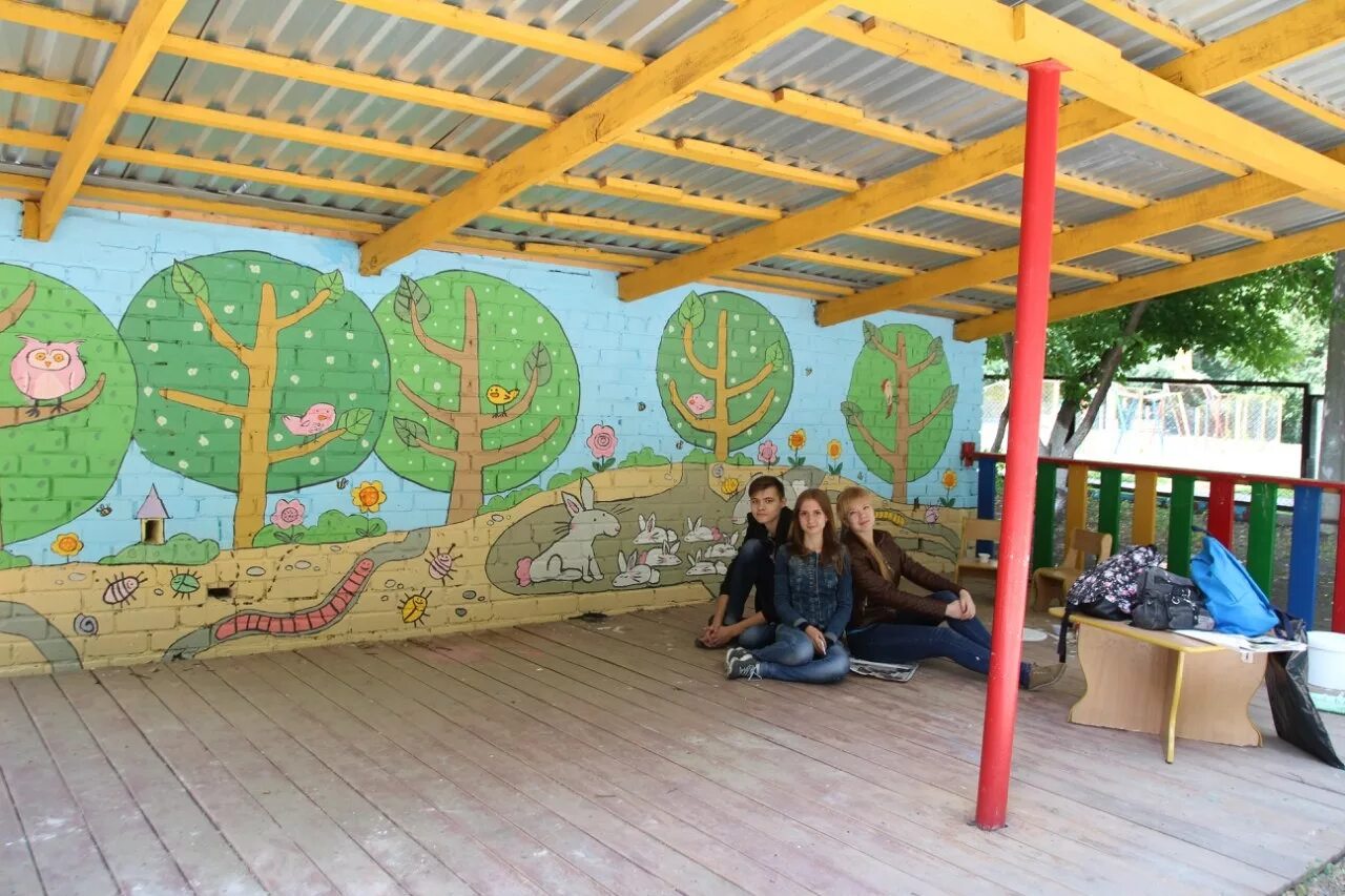 Украшение беседки в детском саду. Веранда в детском саду. 4045 теневой навес. Веранда в детском саду. Украшение веранды в саду.