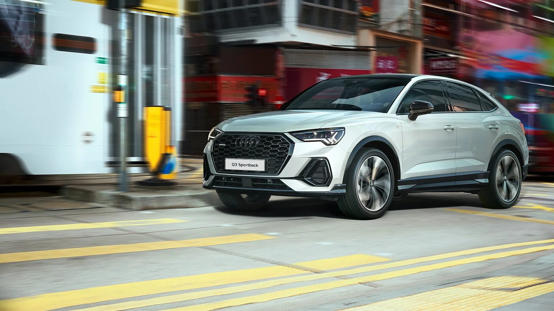 Какой кроссовер купить в 2024 году лучше. Ауди q3 2022. Audi q3 Sportback. Ауди q3 Sportback 2021. Ауди ку 3 Спортбэк 2021.