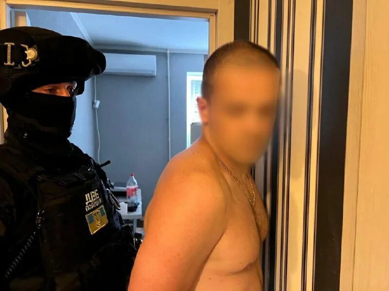 банда подростков задержаны. фанатские группировки. группировки харькова. задержание преступника. харьков 1 батальон.