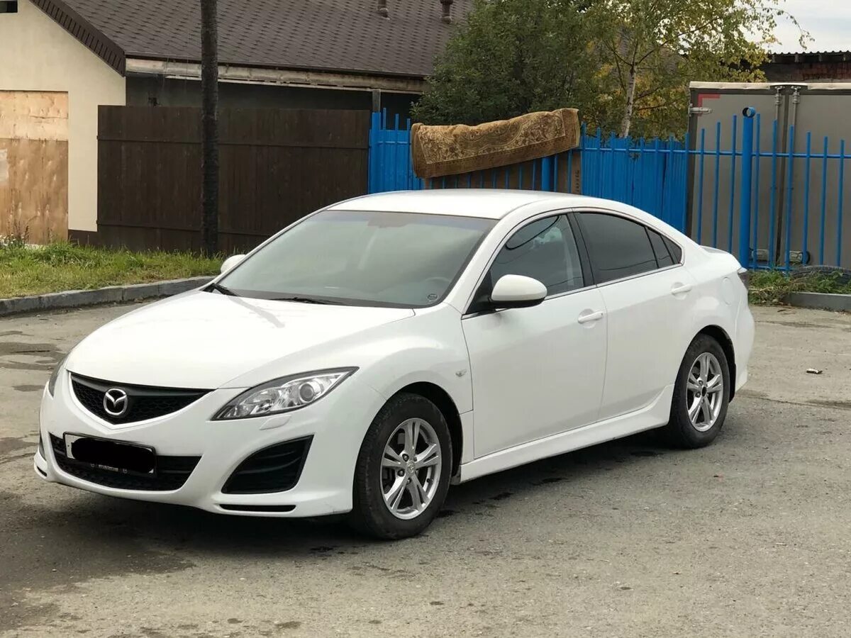 Авито купить мазду 6 бу. Mazda 6 2010 белая. Мазда 6 2010 белая. Мазда 6 седан белая. Мазда 6 2008 белая.