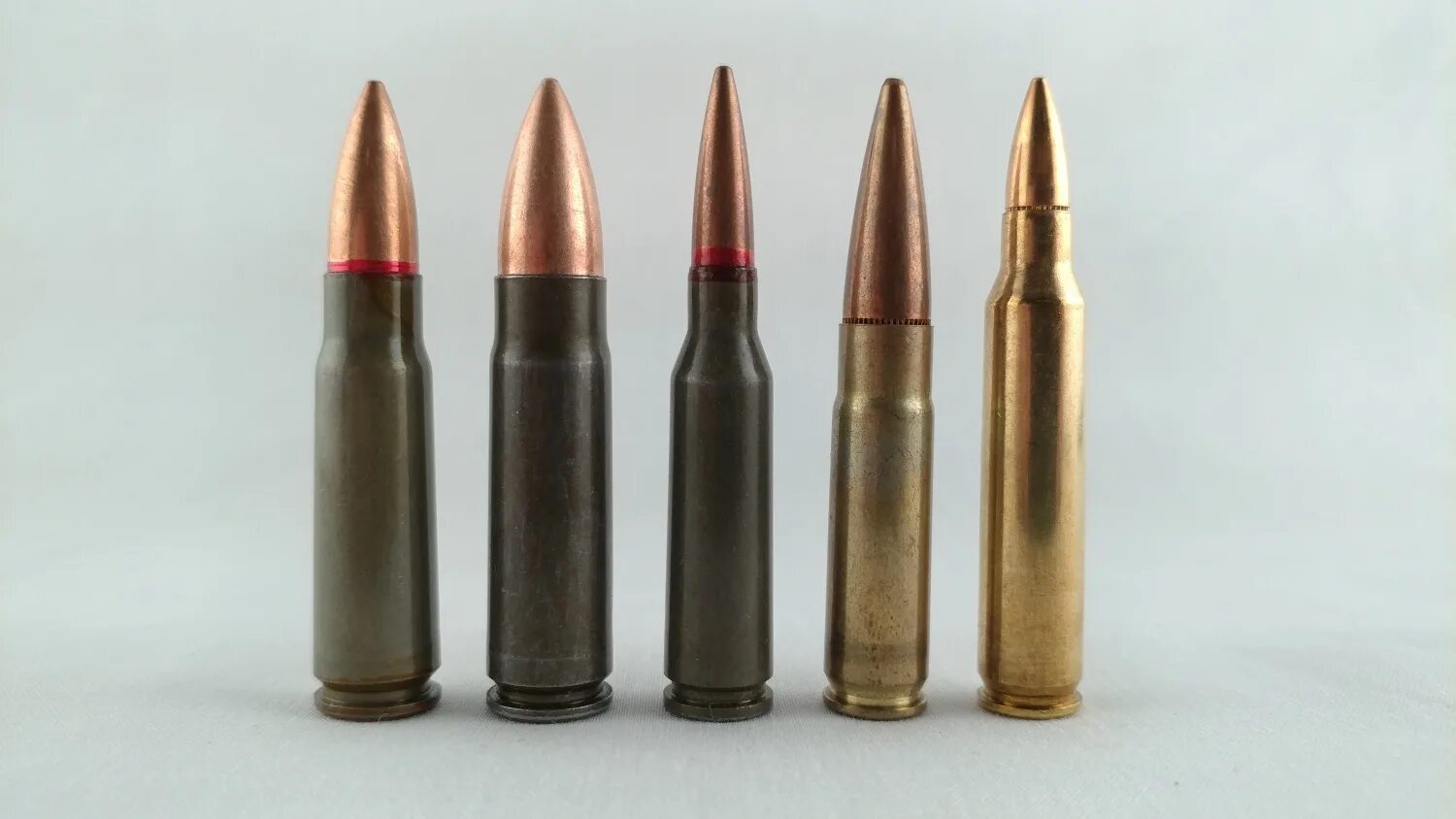 5.56X39 патрон. 7.62X39 Sabot. 338 Калибр 7.62 Калибр. 9 39 Калибр.