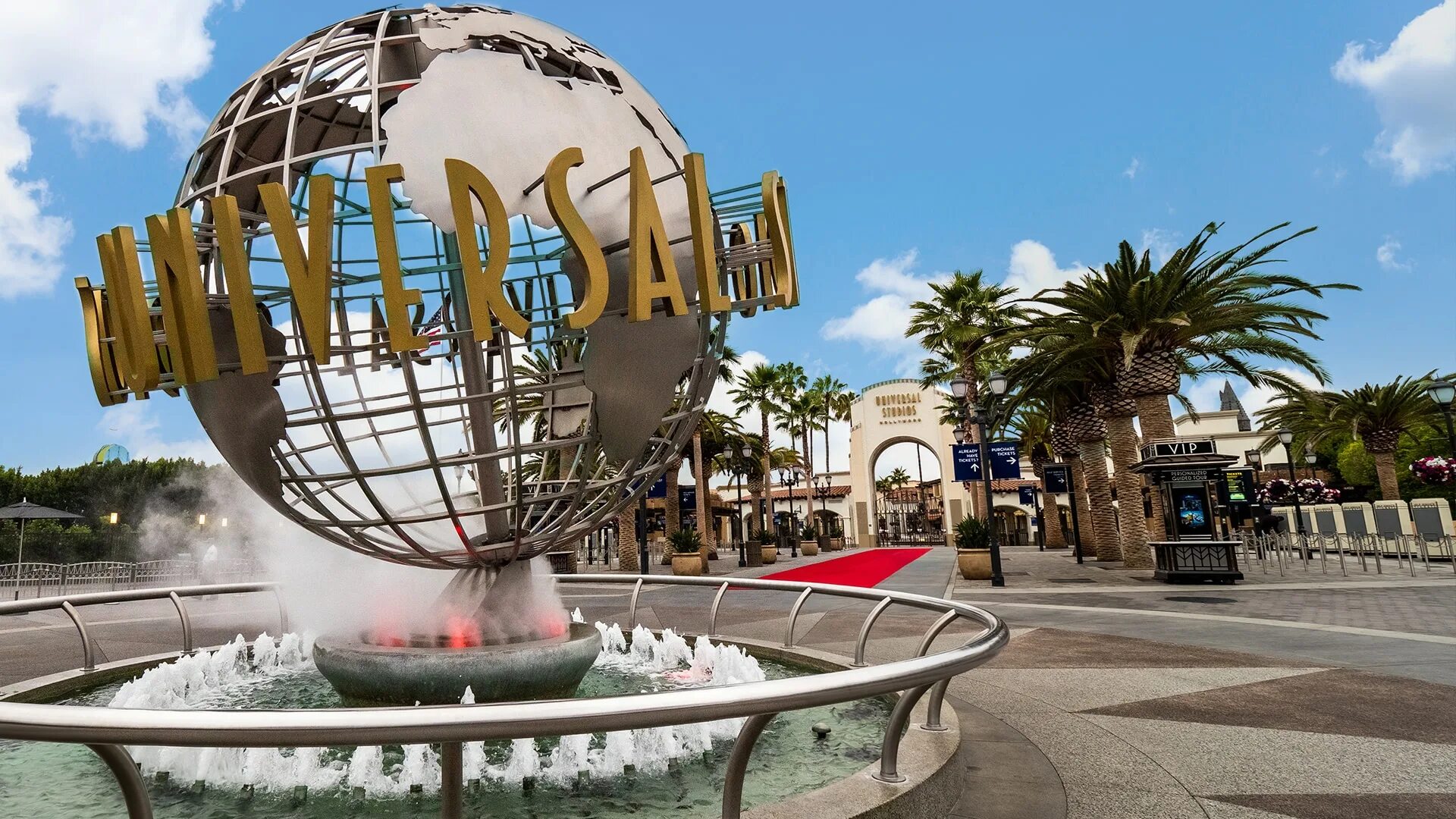 Universal studios. Universal studios hollywood 2022. юниверсал парк дубай. юниверсал студио орландо новый парк стройка. киностудия юниверсал вид с улицы.