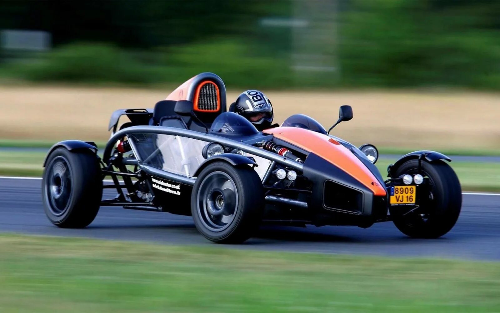 Ariel atom 2. Болид атом ариэль. Атом 300. Ариэль атом. 2013 ariel atom 500 v8.