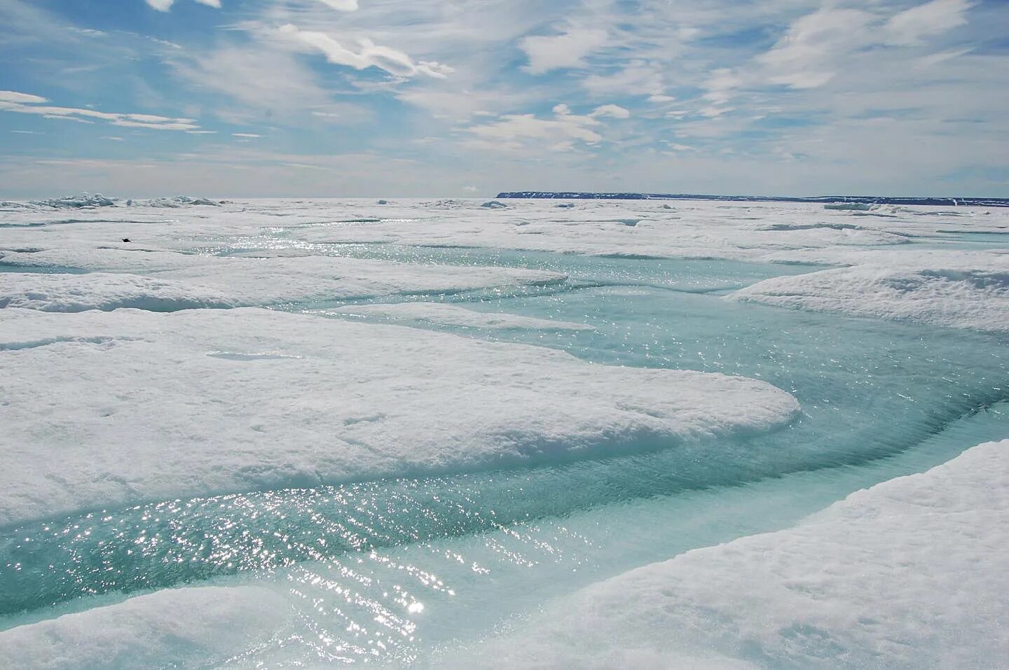 Северный Ледовитый океан лед море. Арктические моря. Океан зимой. Лед на море. С ледовитый океан средняя