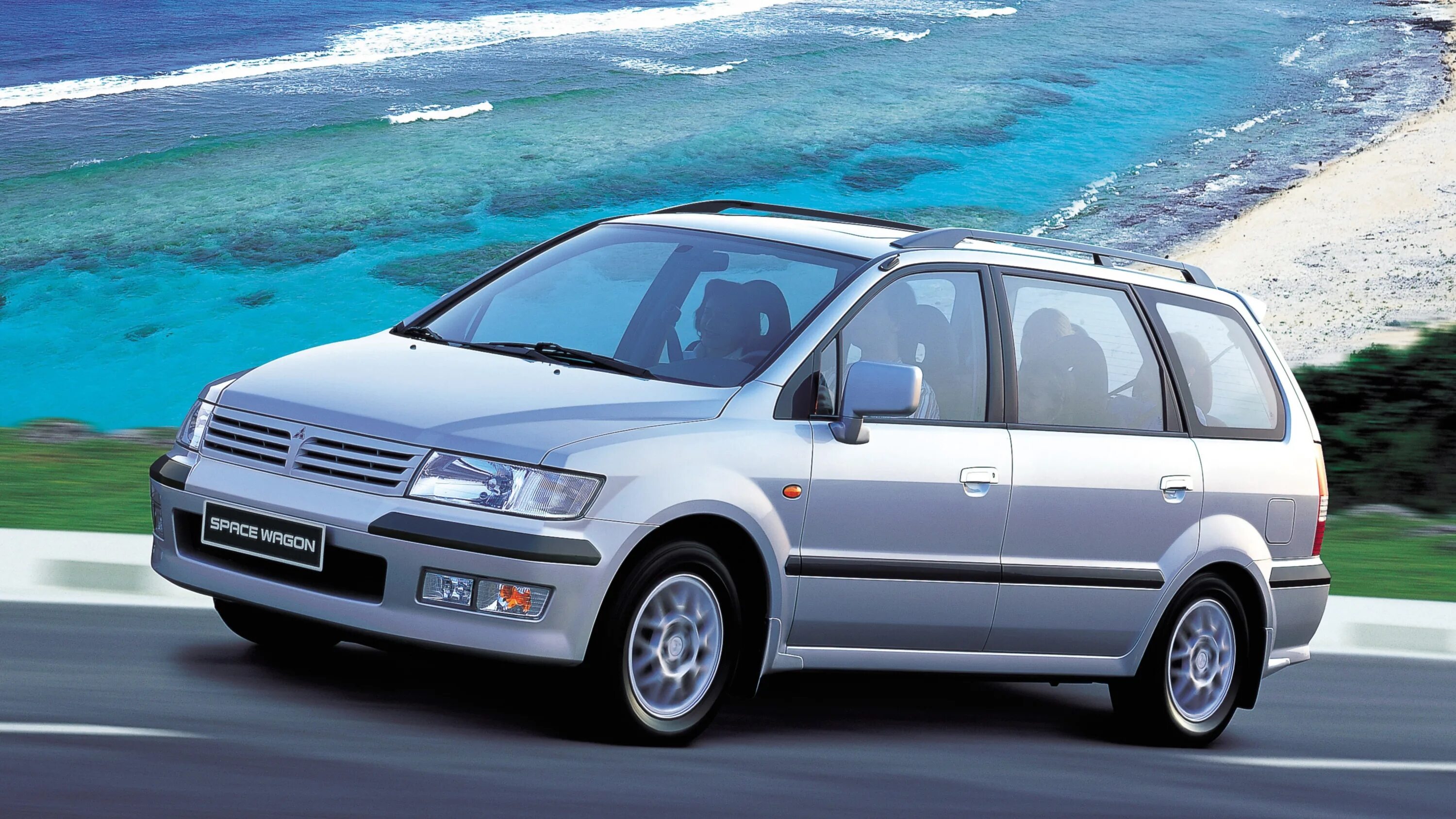 Mitsubishi Space Wagon III 1998 - 2004. Mitsubishi Space Wagon 1998. Митсубиси Space Wagon. Mitsubishi Space Wagon GLX. Wagon 3