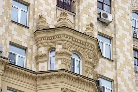 Кондиционеры на фасадах спб