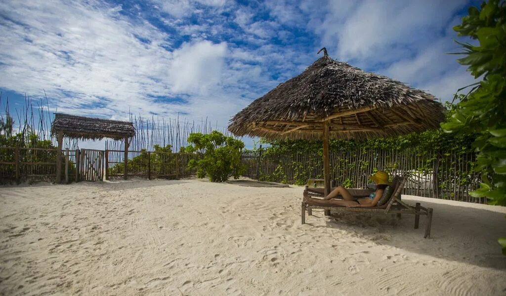 Тропикана кендва бич занзибар. Тропикана занзибар. Karafuu beach resort spa 5 занзибар. Кендва бич занзибар. Тропикана занзибар.