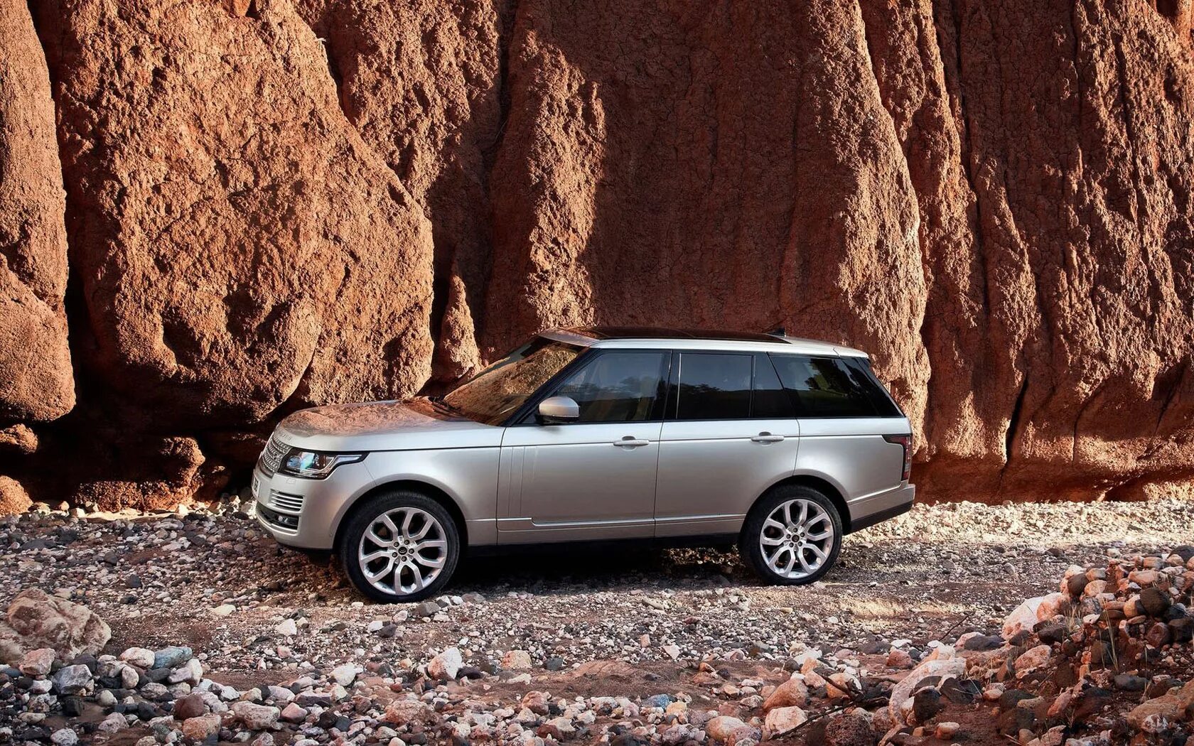 Ленд ровер рэндж ровер. Рендж ровер 4x4. 4. Range rover 2013 mcpherson. Range rover 4.