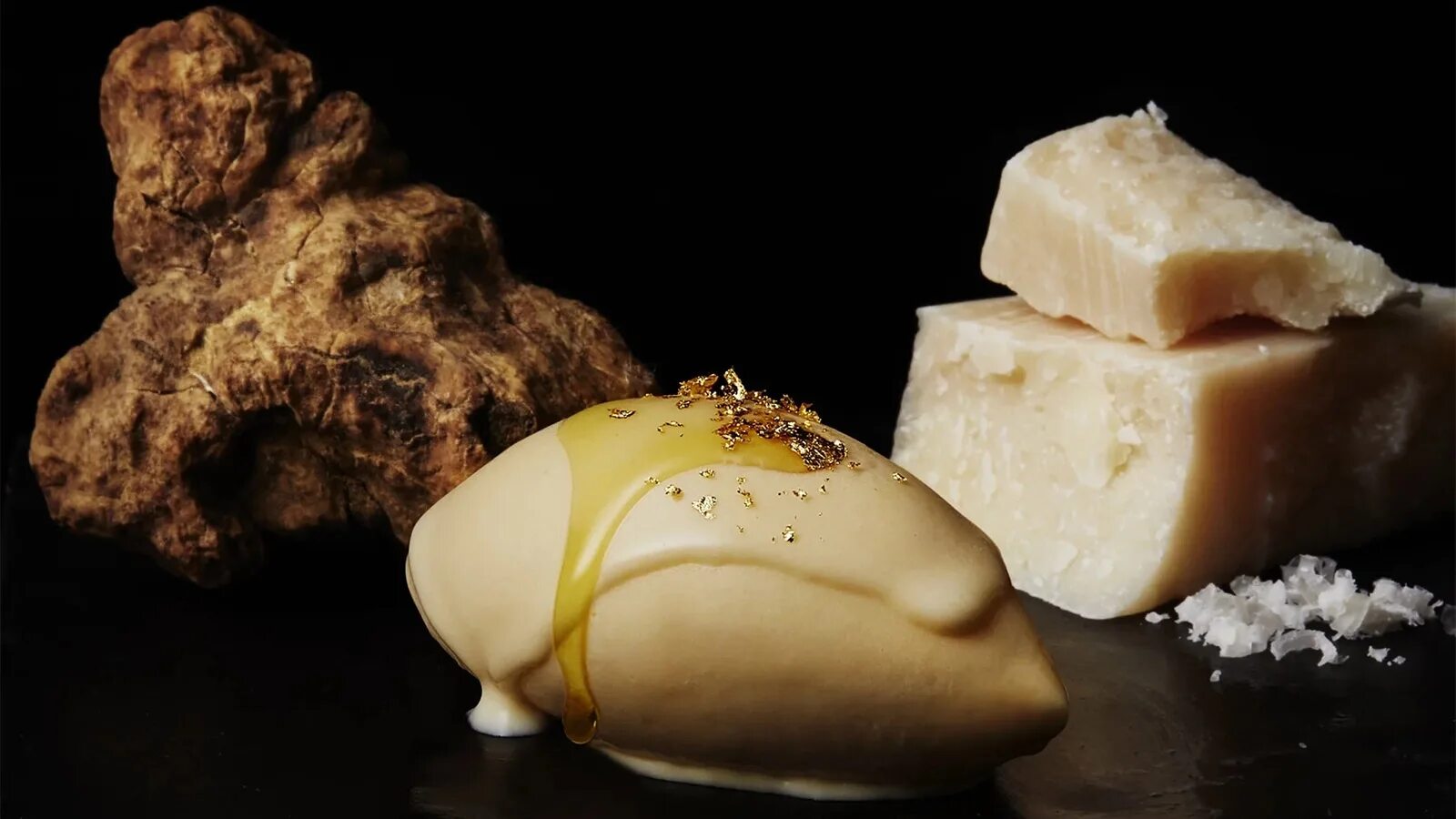 Дорогое мороженое. Самые необычные сладости. Кто самый дорогой звукарь на ice cream. Самое дорогое мороженое в мире. Красивое мороженое.