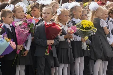 Линейка для первоклассников в 2024