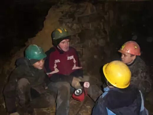 Подземное ориентирование. Маркшейдер подземный. Подземное ориентирование. Подземные работники. Подземное ориентирование.