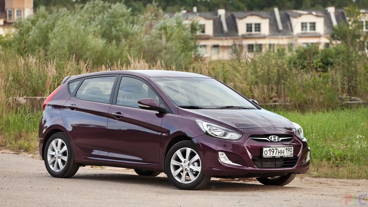 Хендай хэтчбек автомат. Хёндай Солярис Хэтчбэк. Hyundai Solaris Hatchback 2012. Хендай Solaris хэтчбек. Хендай Солярис хэтчбек 2012.