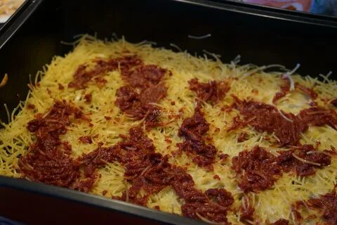 Лапша с фаршем в духовке