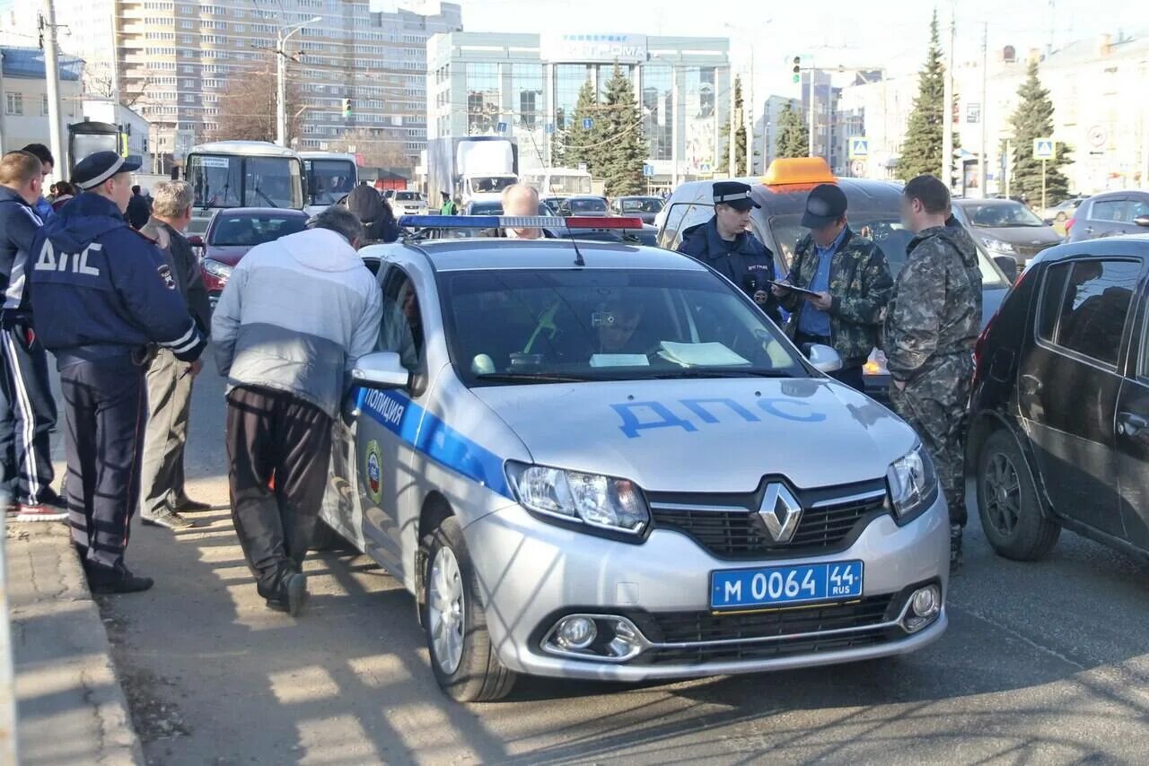 Областные ДПС. ДПС Екатеринбург. Госавтоинспекция Кострома. ГИБДД Кострома инспекторы. Областное гаи телефон